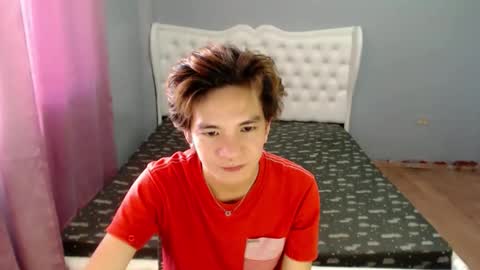 skyler online show from April 7, 4:47 am