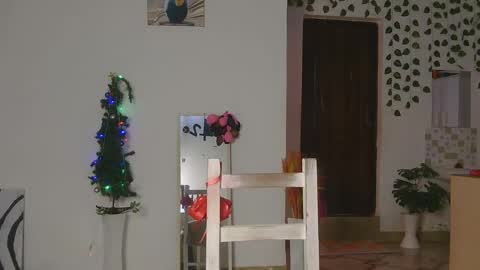 Bella online show from December 22, 5:03 am