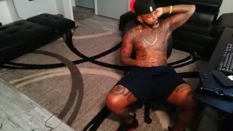 Snapshot of slangondemhoes chatting on October 15, 12:36 am nasty twitter KASHCARTERATL online show from October 15, 12:36 am