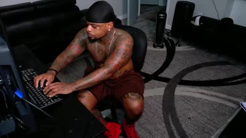 nasty twitter KASHCARTERATL online show from May 14, 12:36 pm