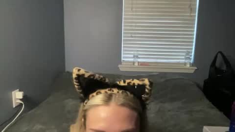 slavicprincesss online show from February 16, 11:03 pm