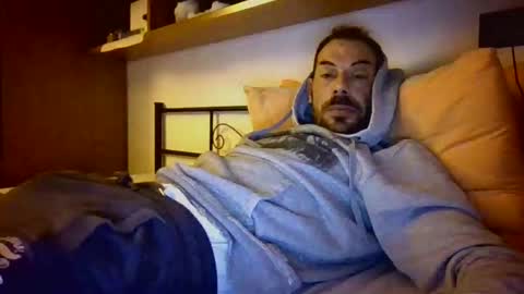 slevin online show from March 8, 8:35 pm