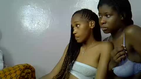 Snapshot of slim_alicia chatting on October 9, 6:13 pm Alicia online show from October 9, 6:13 pm