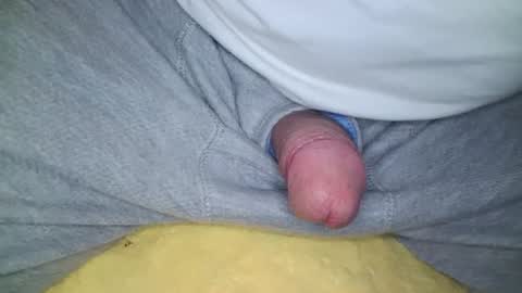 Snapshot of slimandnasty1o7 chatting on December 6, 9:51 pm slimandnasty1o7 online show from December 6, 9:51 pm