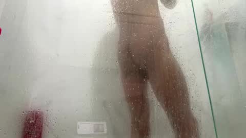 slimbuttniceguy online show from December 8, 6:06 pm