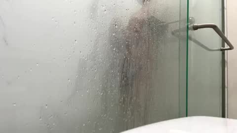 slimbuttniceguy online show from January 15, 6:08 pm