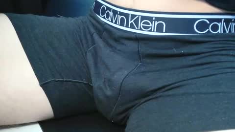 slimhungyvng online show from April 3, 4:36 pm