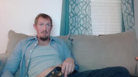 Snapshot of slimjp chatting on October 6, 5:31 pm slimjp online show from October 6, 5:31 pm