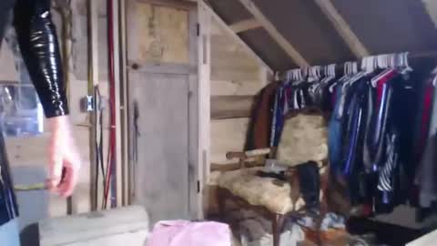 slutjennifertransxx online show from March 30, 4:12 am