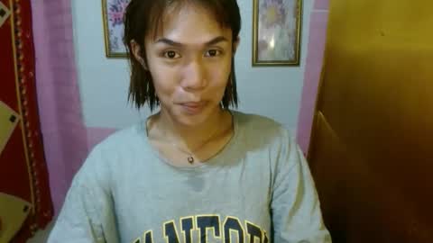 Snapshot of slutqueen_raz chatting on October 20, 12:26 am Raz online show from October 20, 12:26 am