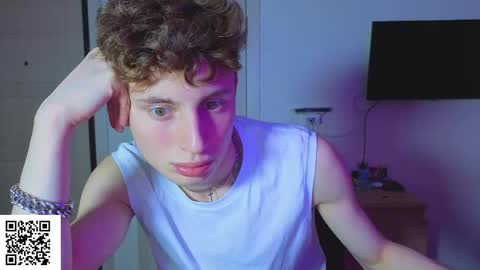 sluttsavage online show from March 29, 8:38 am