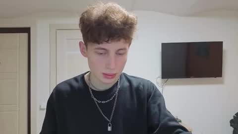 sluttsavage online show from March 22, 8:35 pm