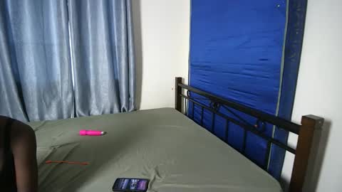 slutty_baddie online show from October 8, 6:52 am