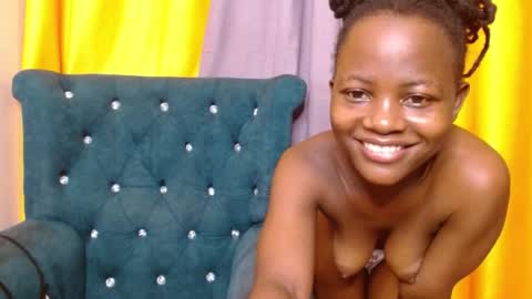 Bree online show from October 25, 4:07 pm