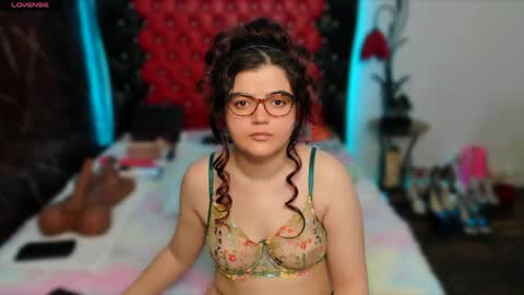 Ana    online show from March 30, 4:01 am