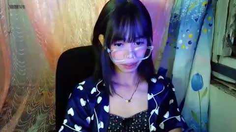 sluttypatotie online show from May 23, 4:25 pm