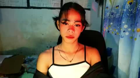 sluttypatotie online show from April 12, 2:32 pm