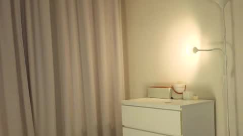 Lily online show from November 7, 2:19 pm