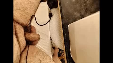 Snapshot of small_1986 chatting on February 6, 1:10 pm transmisin gratuita bajo demanda  free broadcast on demand online show from February 6, 1:10 pm