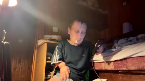 Snapshot of smalldream666 chatting on October 19, 9:19 pm PIST PIST online show from October 19, 9:19 pm