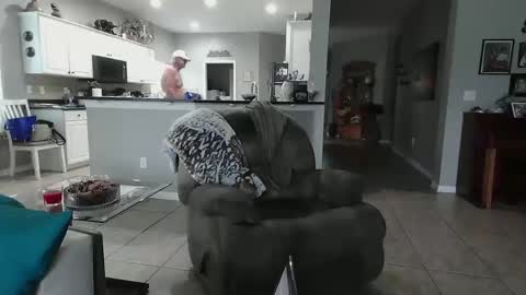 Daddy online show from February 14, 1:29 pm