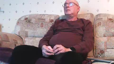 Steve online show from November 19, 6:28 pm