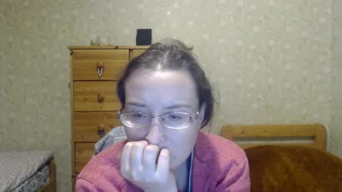 Snapshot of smart_rose chatting on March 12, 10:07 pm smart_rose online show from March 12, 10:07 pm