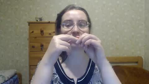 Snapshot of smart_rose chatting on February 12, 9:01 pm smart_rose online show from February 12, 9:01 pm