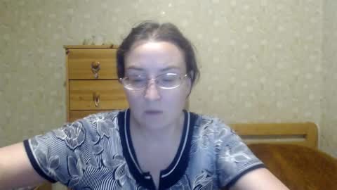 Snapshot of smart_rose chatting on March 3, 7:07 pm smart_rose online show from March 3, 7:07 pm