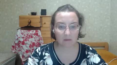 Snapshot of smart_rose chatting on September 12, 10:01 pm smart_rose online show from September 12, 10:01 pm