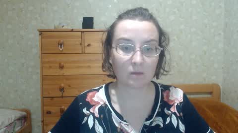 Snapshot of smart_rose chatting on October 8, 6:03 pm smart_rose online show from October 8, 6:03 pm