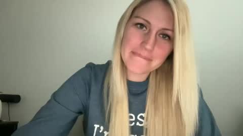 smexxii93 online show from October 29, 6:30 pm