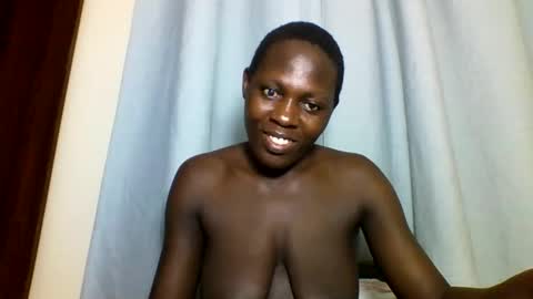 Snapshot of smilecuty chatting on October 13, 2:30 pm Nancy Akinyi Otieno online show from October 13, 2:30 pm