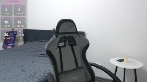 Jane online show from February 4, 8:24 pm