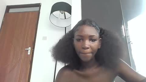 smileykesh online show from February 2, 5:26 am