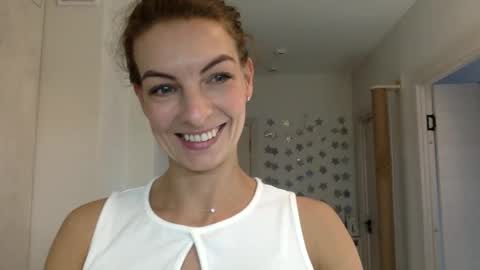 smiling_lexa online show from April 18, 4:58 am