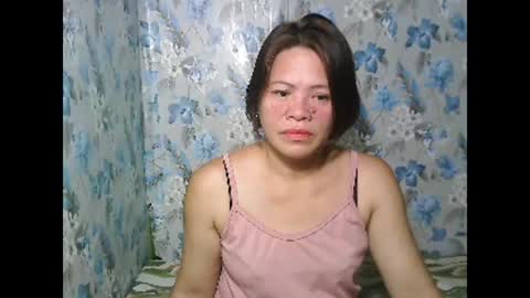 smilinglady27 online show from November 26, 10:17 pm