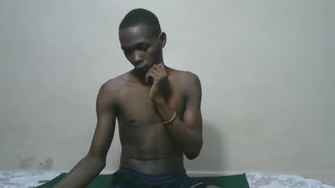 smilzzz online show from April 16, 8:25 am