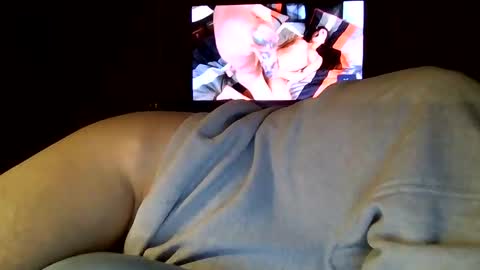 smittytom764923 online show from October 26, 12:17 pm