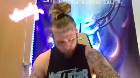 smoke online show from March 22, 1:59 pm