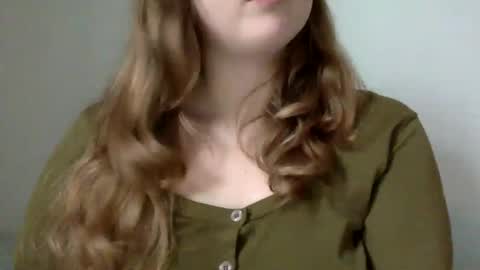 smokeshow3 online show from December 23, 8:25 pm