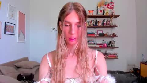   online show from September 14, 4:08 pm