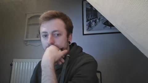 snoecks online show from April 15, 6:55 pm