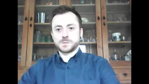 snoecks online show from February 15, 12:37 pm