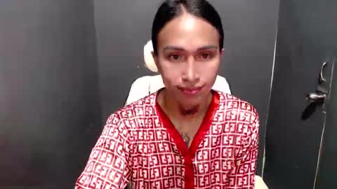 snow_2000 online show from April 18, 2:13 am