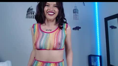 SNOW NALA online show from November 14, 6:26 am