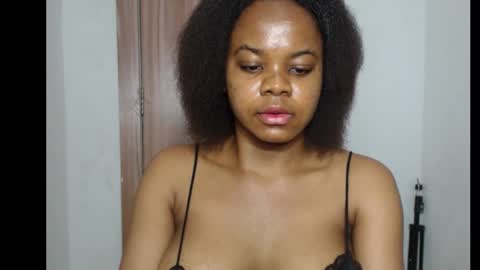 snowdrop5 online show from September 12, 8:55 pm