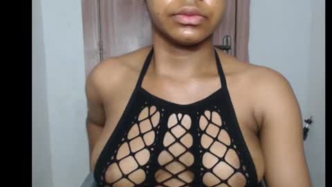 snowdrop5 online show from November 16, 10:12 pm