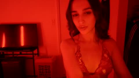 Babygirl Ivy online show from February 27, 12:25 am
