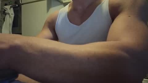 Snapshot of so_thick chatting on October 1, 4:17 pm luca -   online show from October 1, 4:17 pm